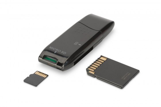 CARD READER ESTERNO USB 2.0...